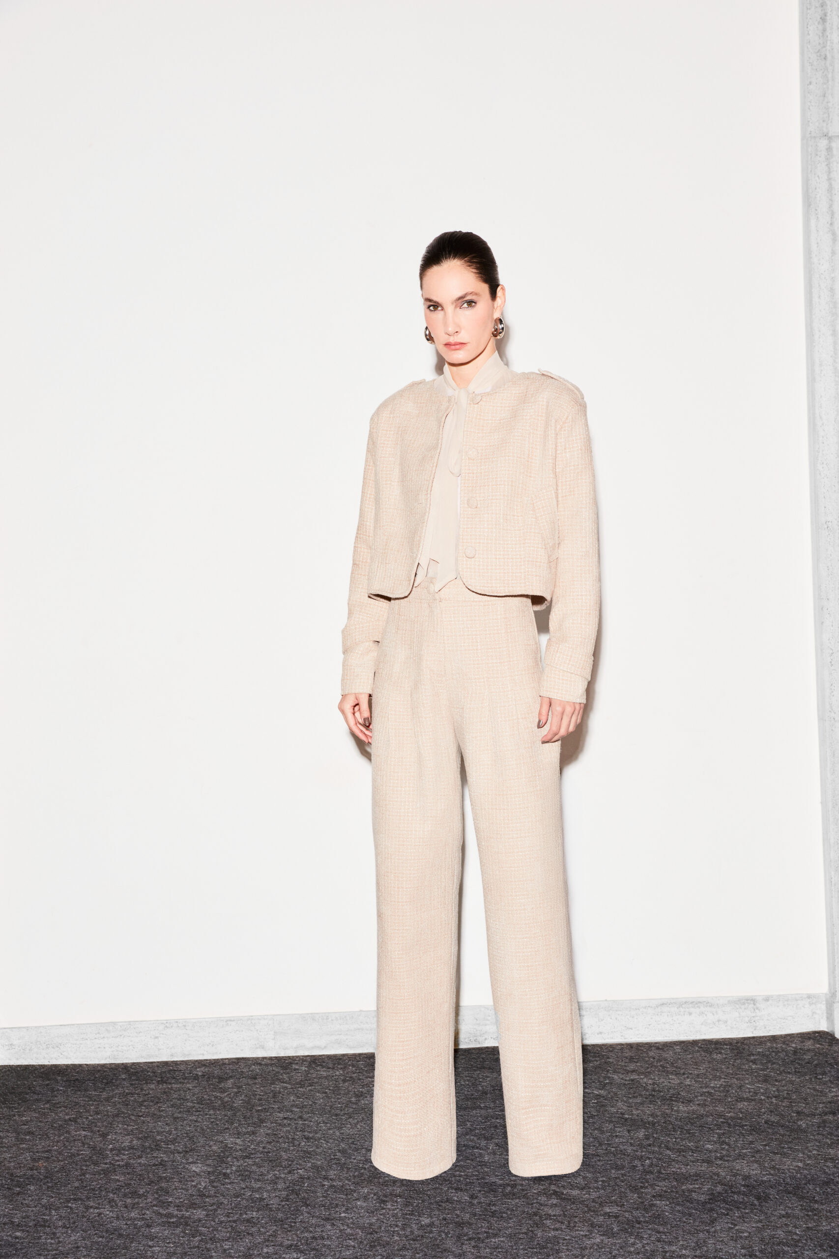 ROCKLOLA_FALL25_Drop6B_0457